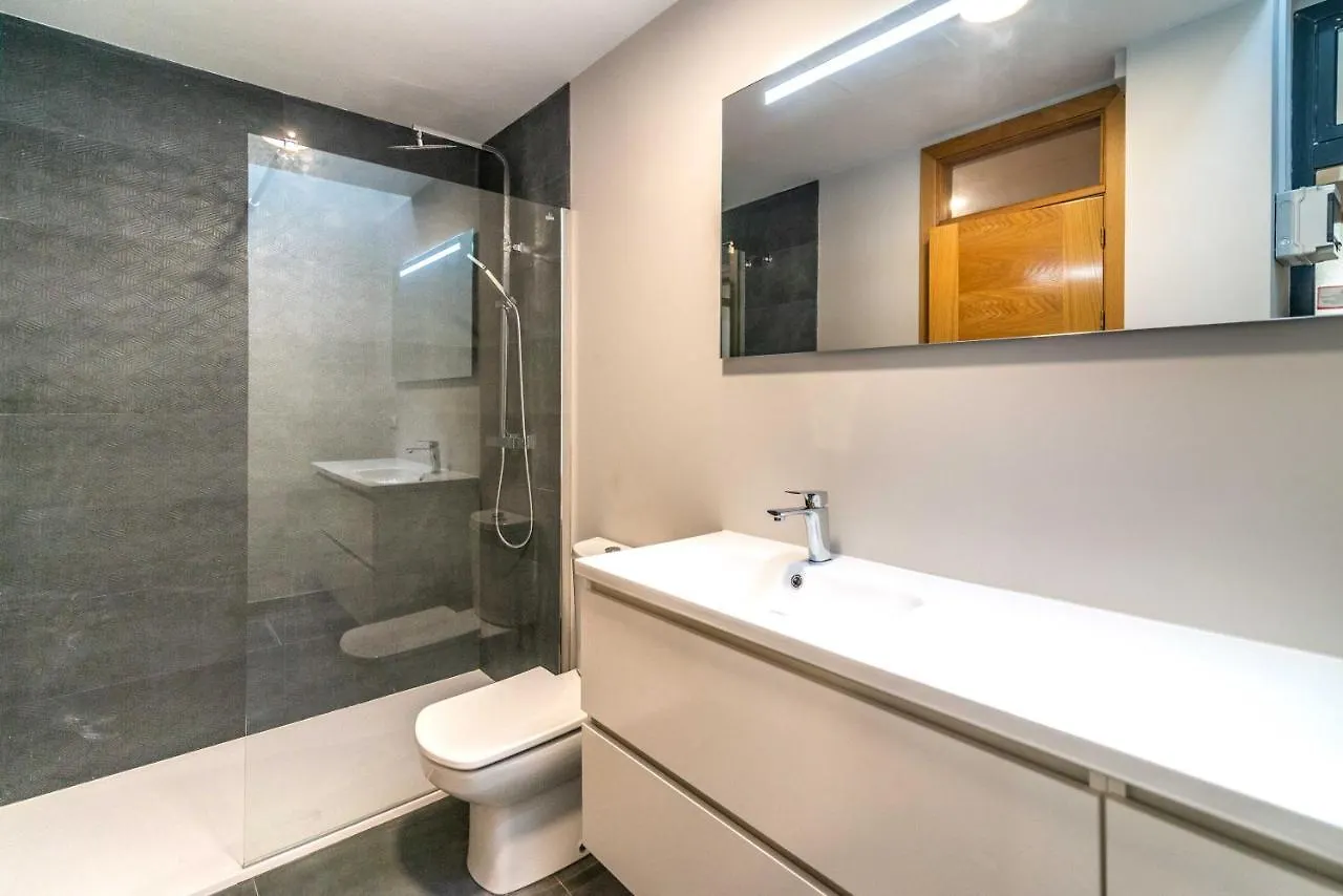The Jungle Villa - 4Bdr Private Pool/Jacuzzi/Bbq Benalmadena