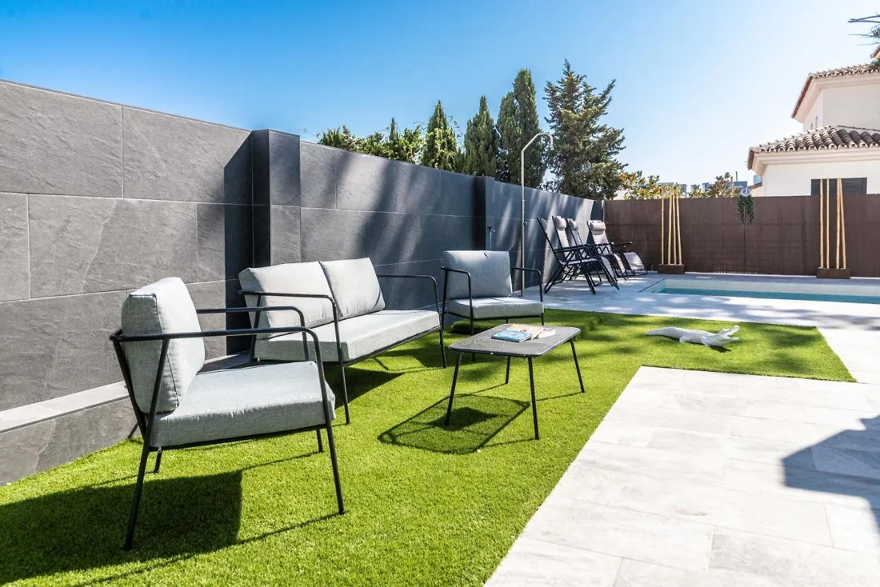 The Jungle Villa - 4Bdr Private Pool/Jacuzzi/Bbq Benalmadena Spain